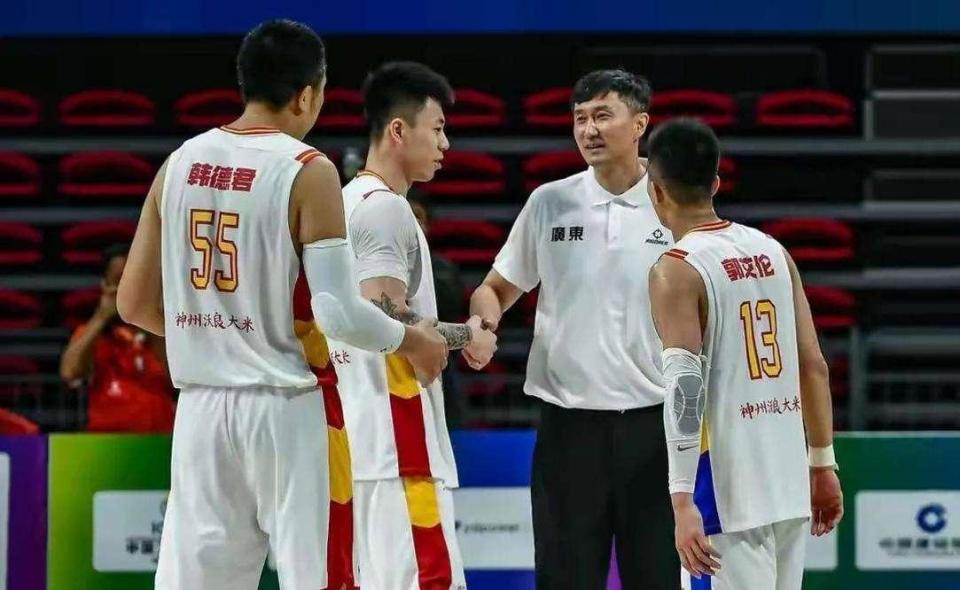 依然是国内, 气超高的陈, 之前朱芳雨 依然是国内, 气超高的陈, 之前朱芳雨